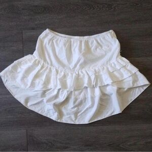 Elegant White Ruffled Skirt